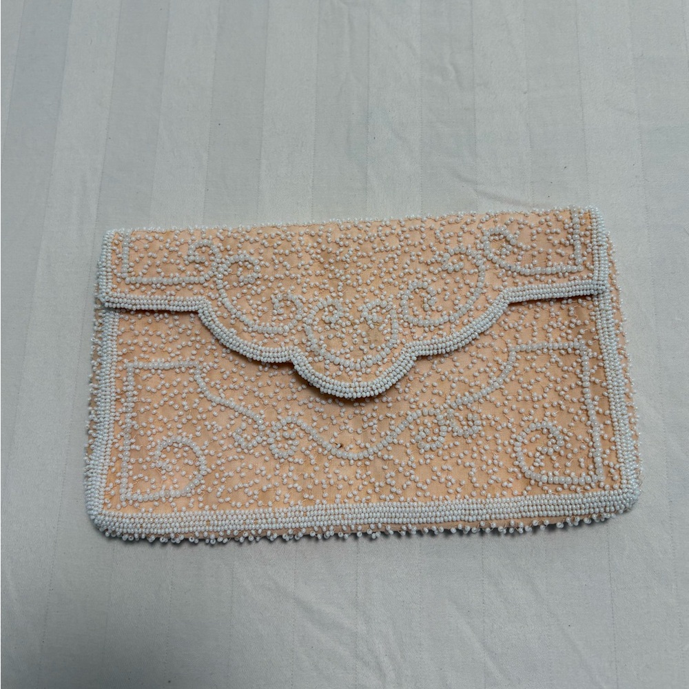 Walborg Peach Beaded Clutch with White Trim